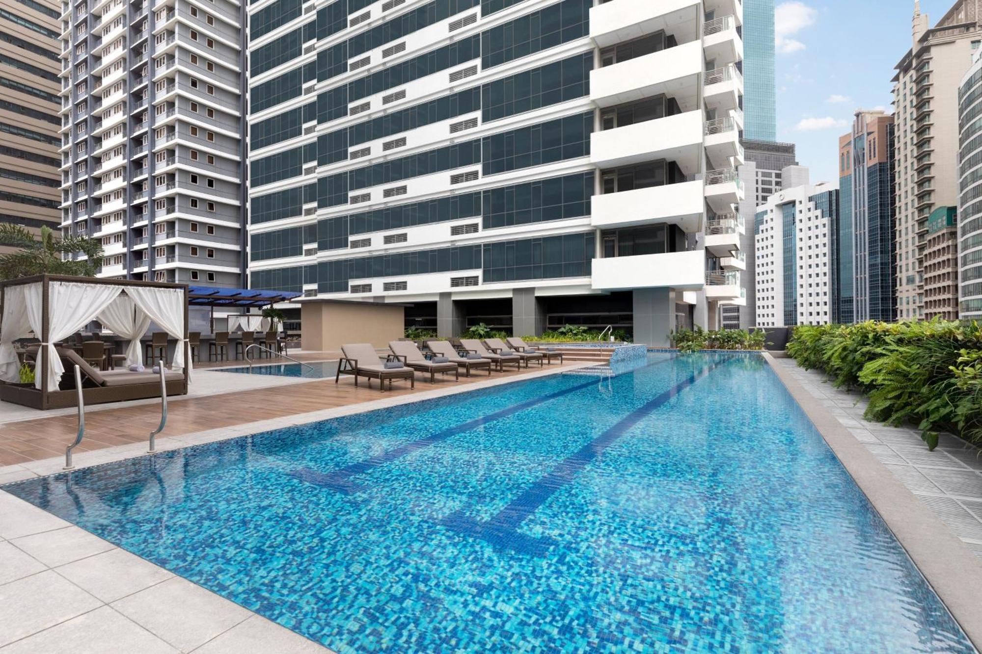 The Westin Manila Hotell Pasig City Exteriör bild